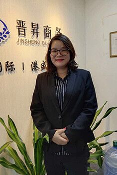 資深顧問 黃艷